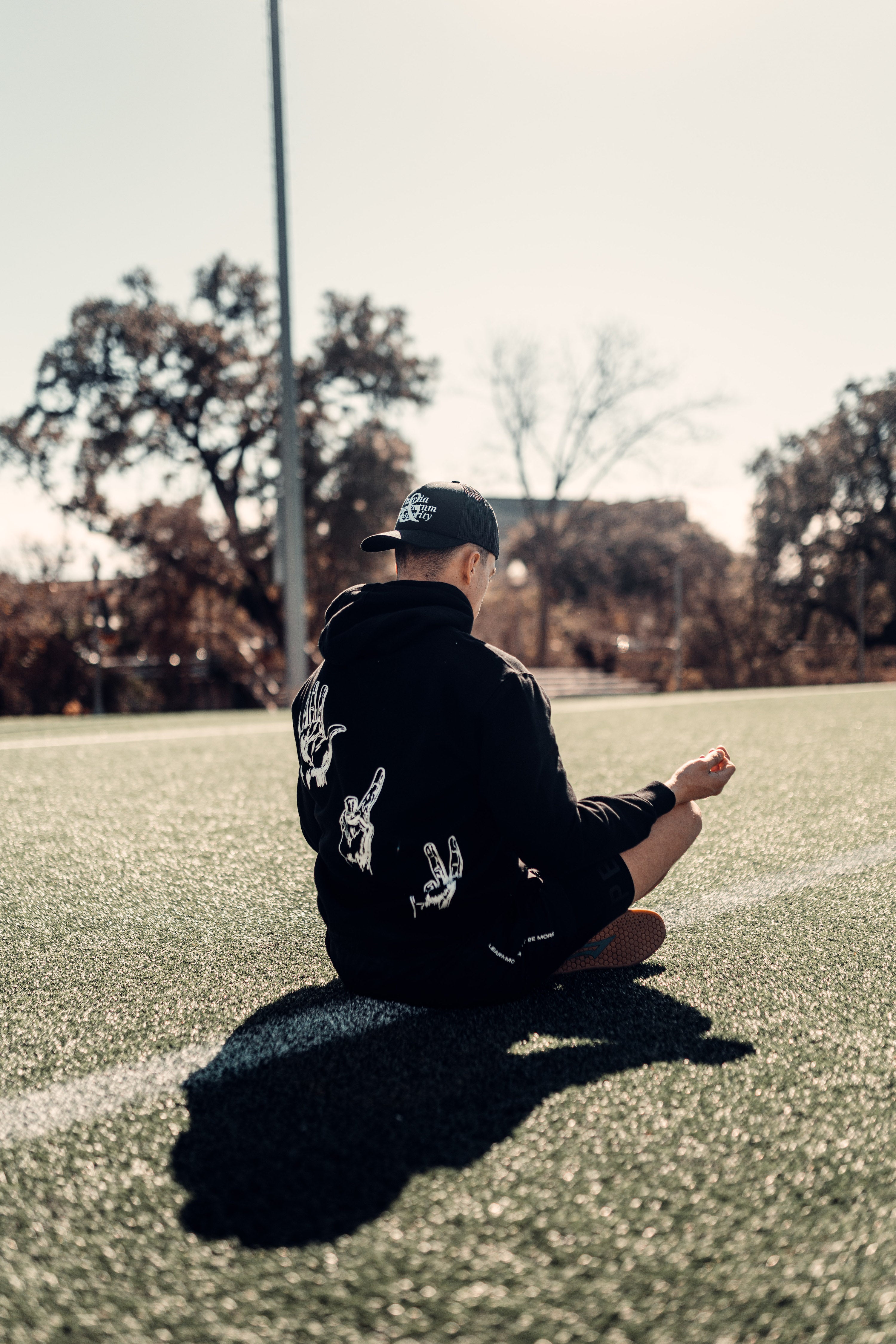 512' HOODIE – East West & Dirty